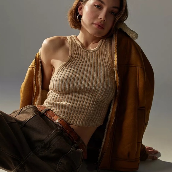 🌸LAST CHANCE Urban Outfitters | BDG Andie Tank - Picture 9 of 9